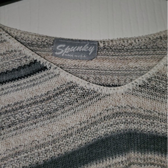 Spunky Vintage Gray Striped Sweater - Picture 11 of 12